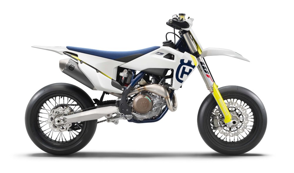 2019-Husqvarna-FS-450-09.jpg