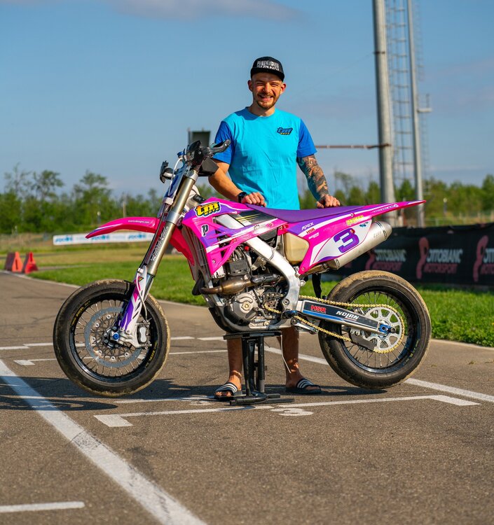 _DSC6645.thumb.jpg.4e16c17ec1d9adddbfb83c4e42a0e93c.jpg